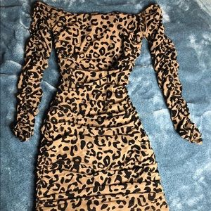 leopard bodycon dress
